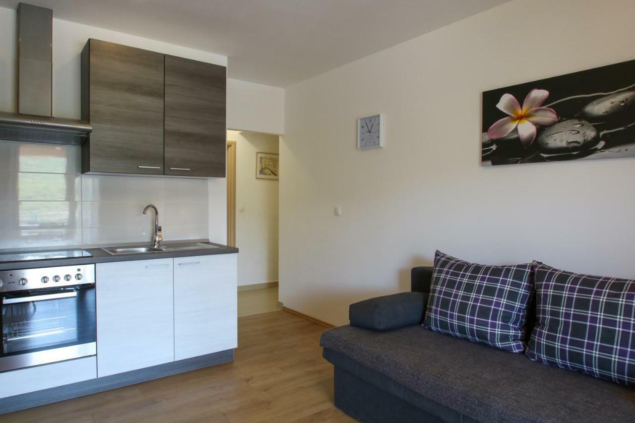 Apartments Supra Mare Rabac Extérieur photo